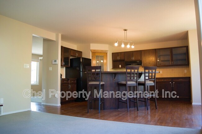 Photo - 4314 McMullen Way SW