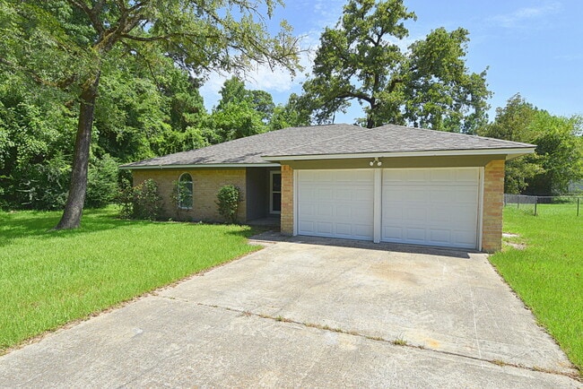 Photo - 3615 Willie Way