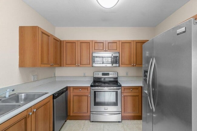 Building Photo - 809 Talia Cir