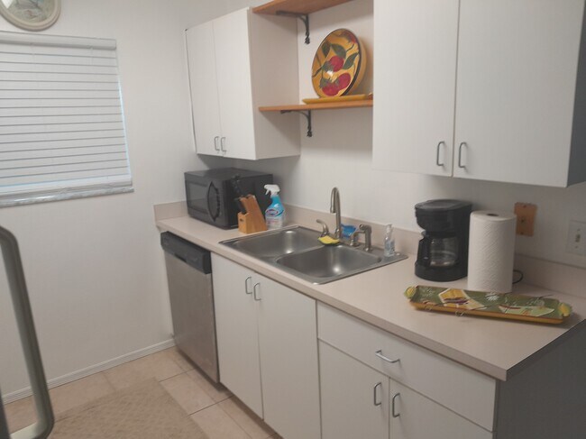 Photo - 4860 S Atlantic Ave Unit 201
