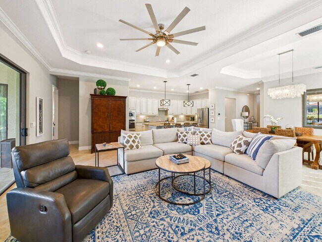 Photo - SEASONAL RENTAL – Available November throu...