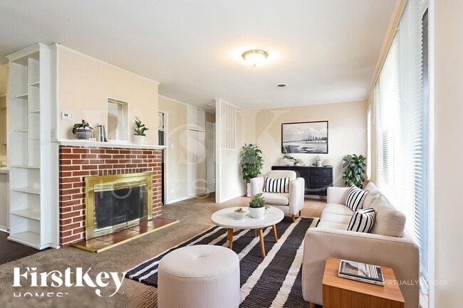 Photo - 374 Oswego St