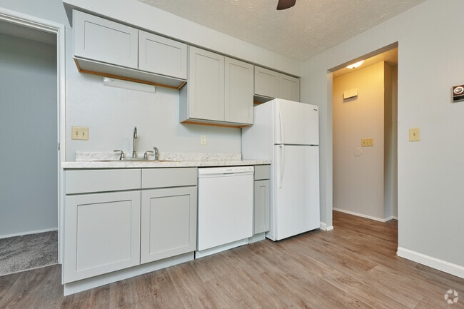 2 BR, 1.5 BA - 1330SF Kitchen. - Hilltop View Apartments & Townhomes