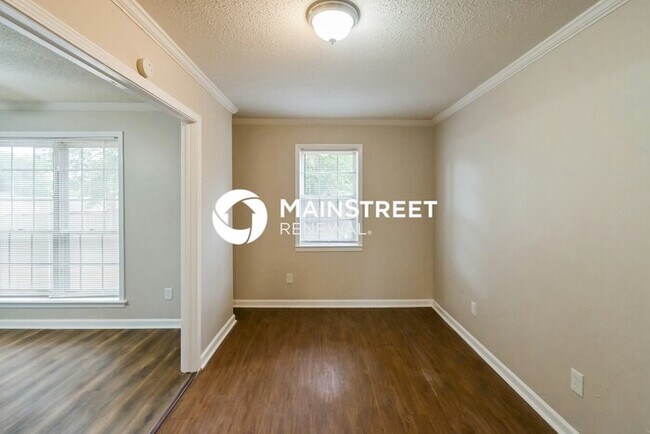3 Bedroom Pet-Friendly Home in Bartlett, TN with Main Street Renewal