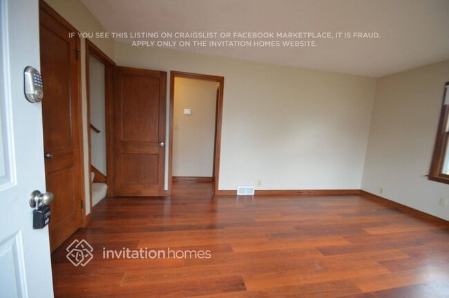 Photo - 5753 27th Ave S