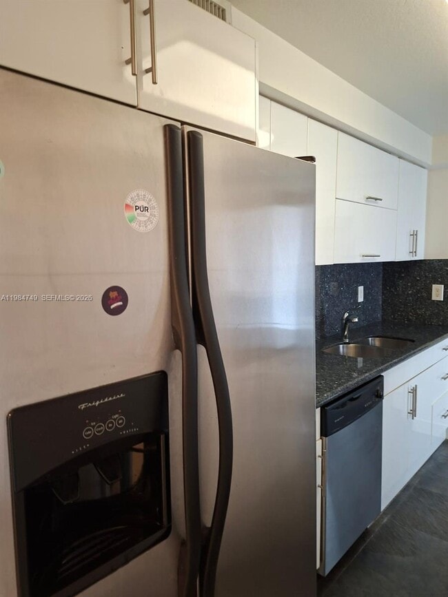 Photo - 301 Golden Isles Dr Unit 110