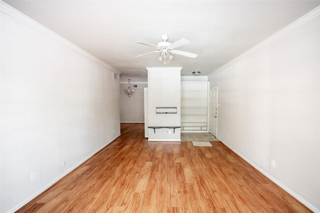 Photo - 2255 Braeswood Park Dr Unit 289