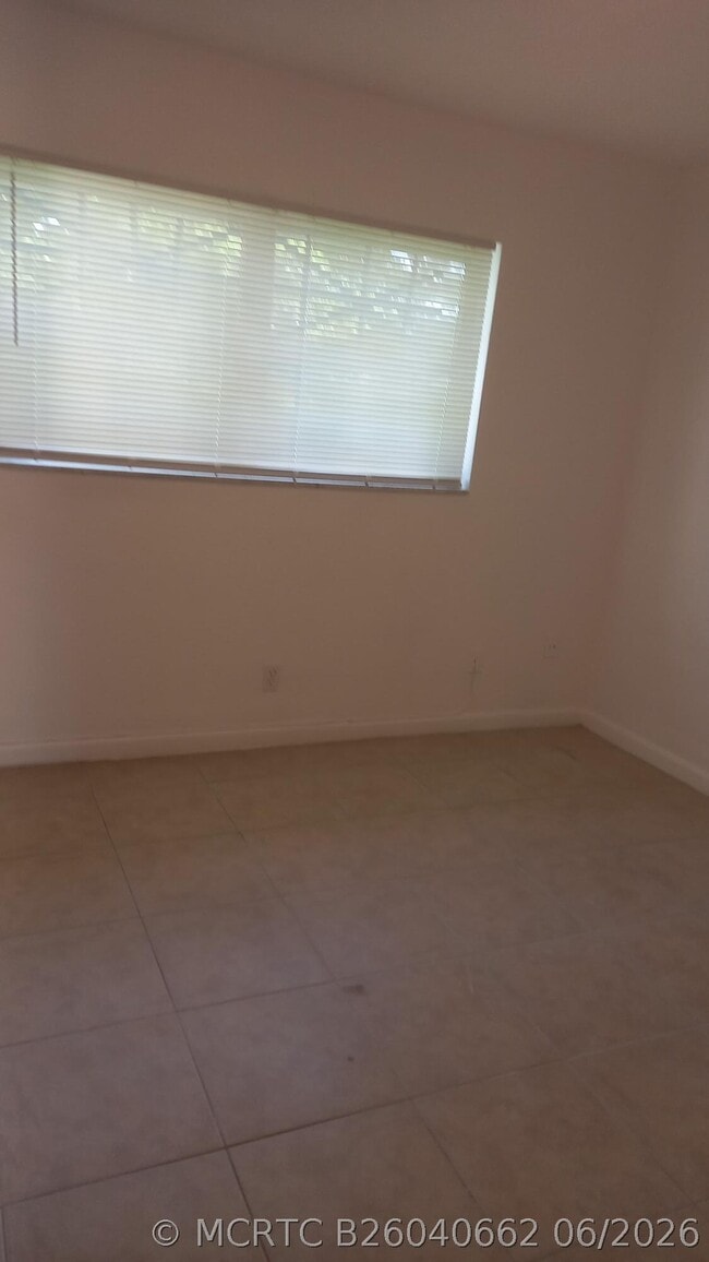 Photo - 4165 SW 67th Ave Unit 208b