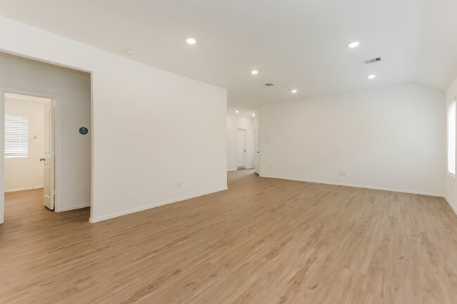 Photo - 1731 Sahara Dr