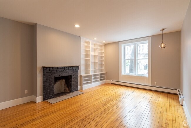 Building Photo - 40 Mt Vernon St Unit 1B Rental