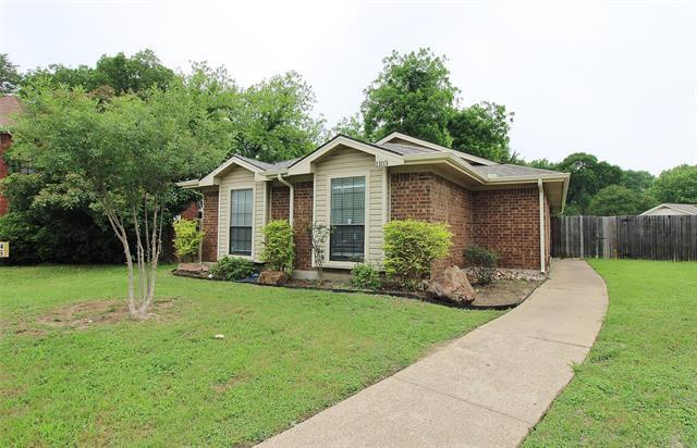 Building Photo - 1103 Hemlock Ct