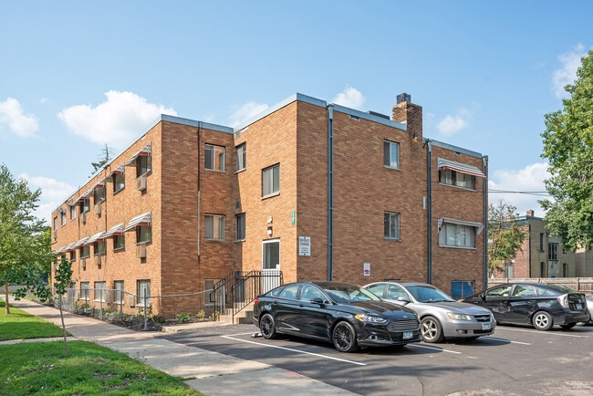 Back Entry, Parking Lot - Aster Apartments in Near North Minneapolis