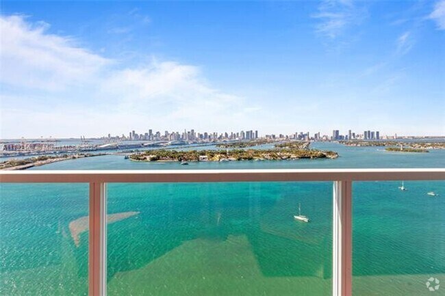 Building Photo - 650 West Ave Unit 650 West Ave  2907 Rental