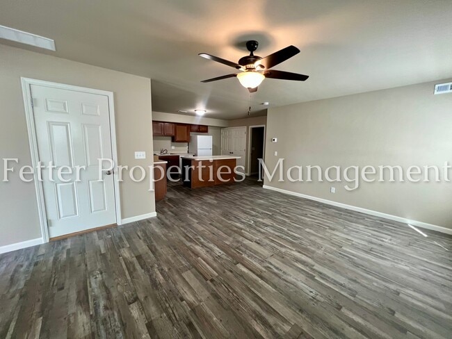 Photo - 5230 Canyon Cir Unit D