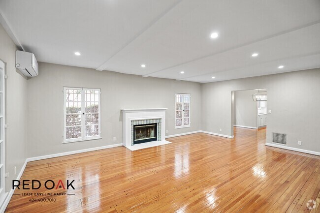 Building Photo - 206 S Martel Ave Unit 206 Rental