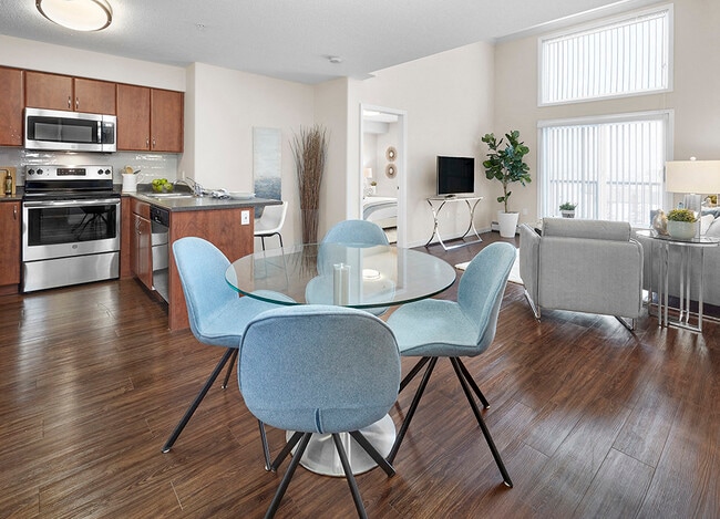 Photo - Elizabeth Gardens