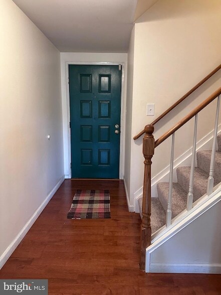 Photo - 18241 Swiss Cir Unit 5 BY