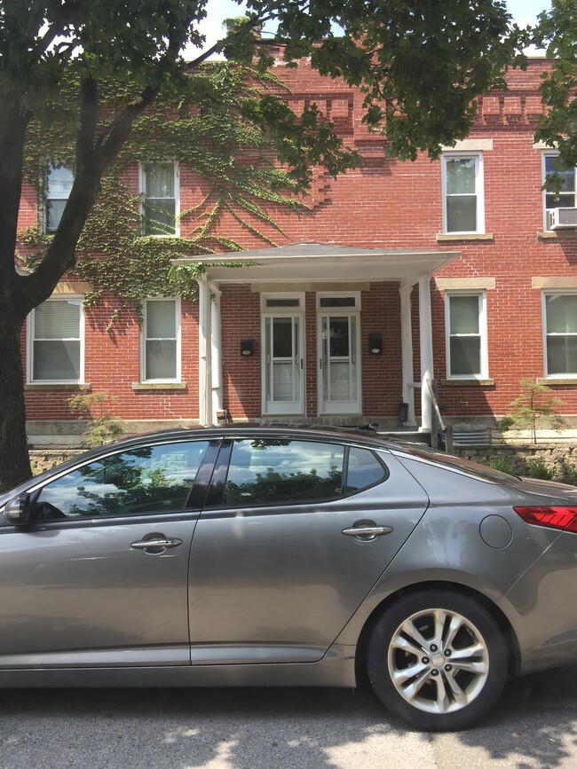 Building Photo - 1159 Michigan Ave. Unit 1159 Michigan Ave Rental