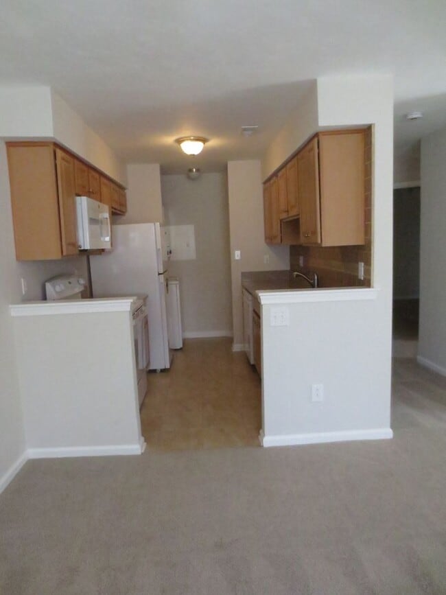 Photo - 2 BR, 1 BA Condo Military HWY & Indian River Rd