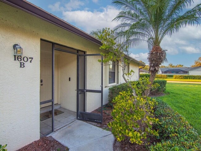 Photo - 1607 Laurel Leaf Ln