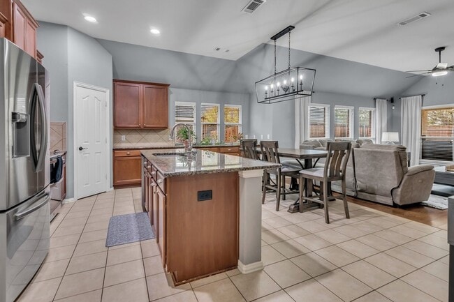 Photo - 6548 Fairview Dr