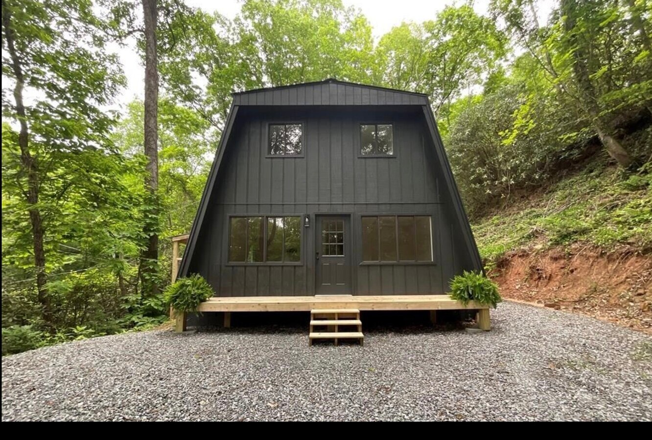 Photo - 1136 Granny Squirrel Dr