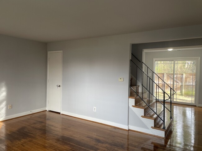 Photo - 3109 N Parham Rd