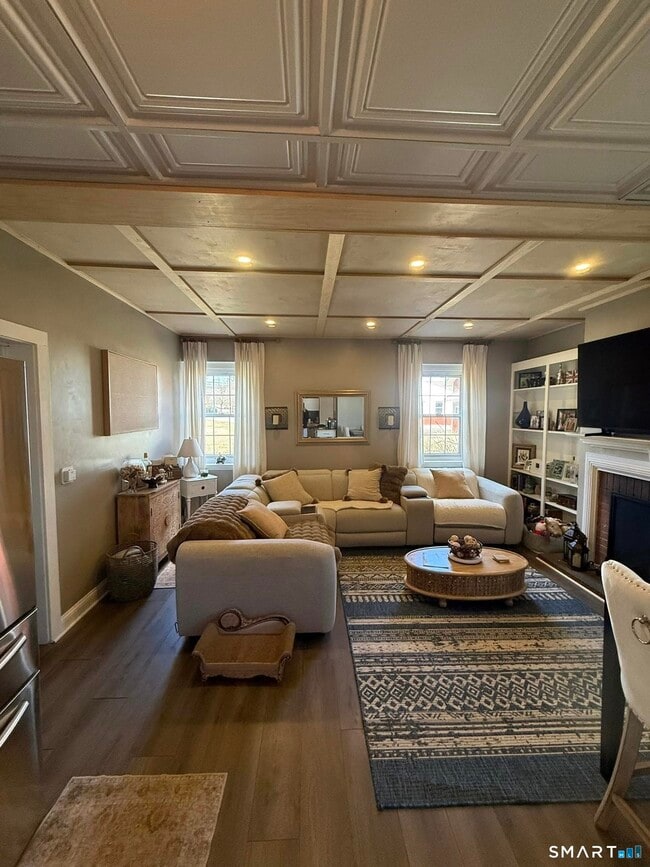 Building Photo - 469 Bantam Rd Unit 2