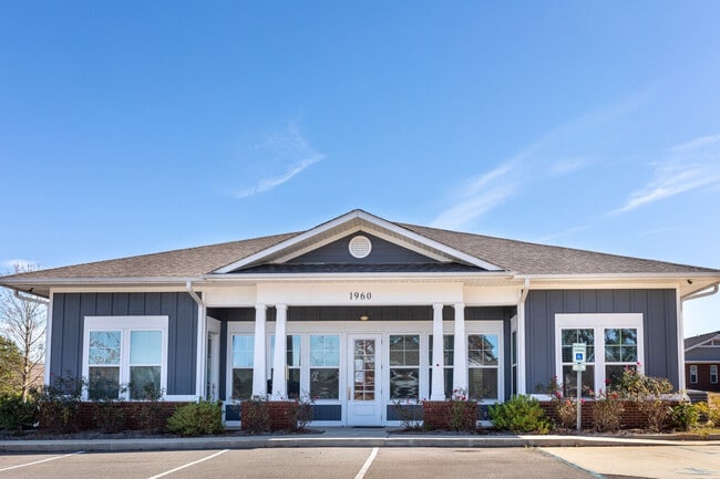 Shiloh Apartments