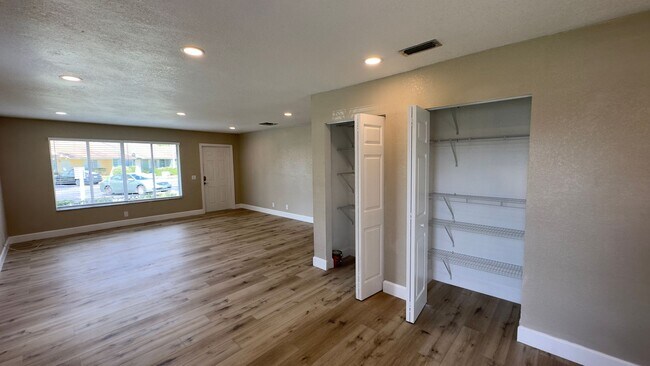 Photo - $ 2,345.00 - 3 Beds / 2 Baths, no deposit ...