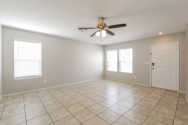 Photo - 1024 Sky Forest Dr