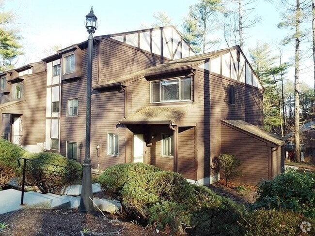 Building Photo - 97 Highwood Dr Unit 97 Rental
