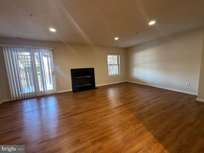 Building Photo - 18029 Fertile Meadow Ct