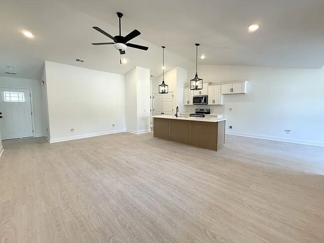 Photo - 3 BEDROOM NEW CONSTRUCTION HOME