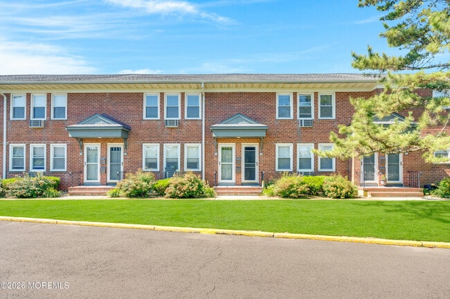 Building Photo - 310 Maryland Ave Unit 31B