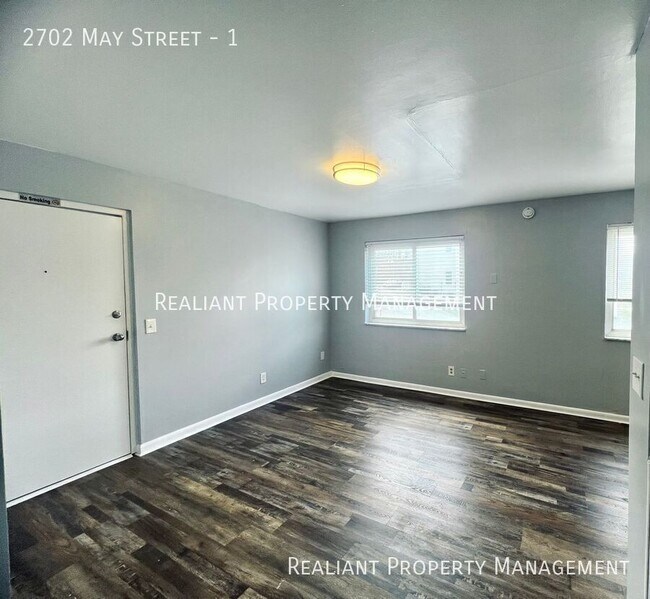 Photo - 2702 May St Unit 1