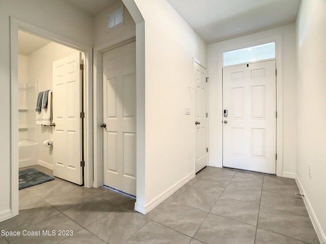 Photo - Charming SFH in Cypress Bay Preserve