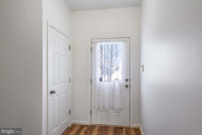 Photo - 117 Gristmill Ct