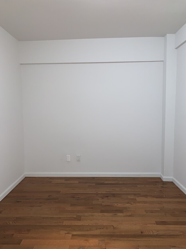 Photo - 112 W 138th St