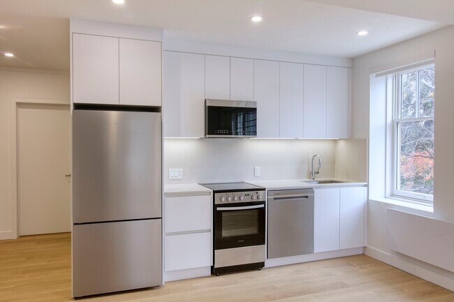 Photo - 4557 Rue Sherbrooke O Unit 107
