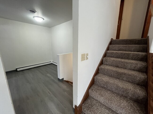 Photo - 1201-1203 S 35th St