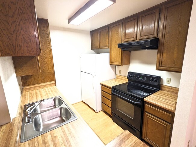 Photo - 3961 Via Marisol