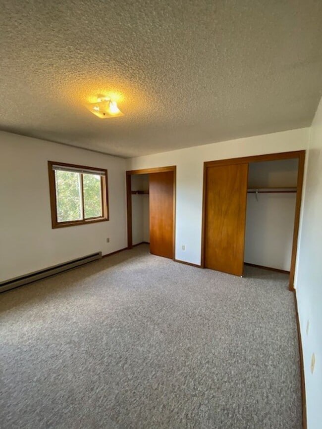 1603 W Koch St