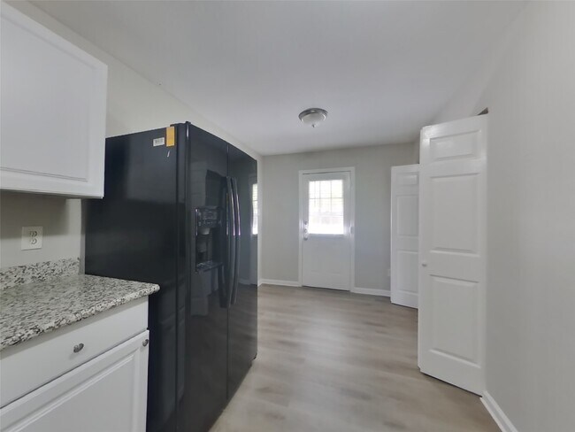 Photo - 22703 Post Gate Dr