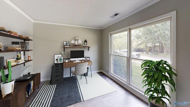 Photo - 102 Montrose Dr