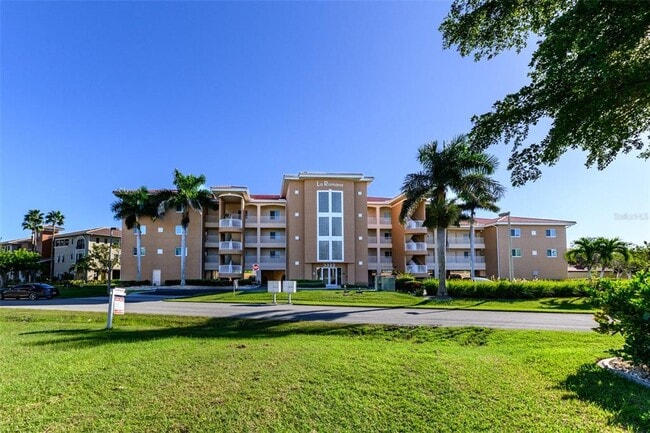 Building Photo - 3322 Purple Martin Dr Unit 135