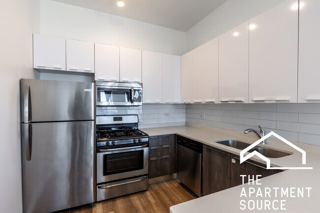 Photo - 2700 W North Ave Unit 207