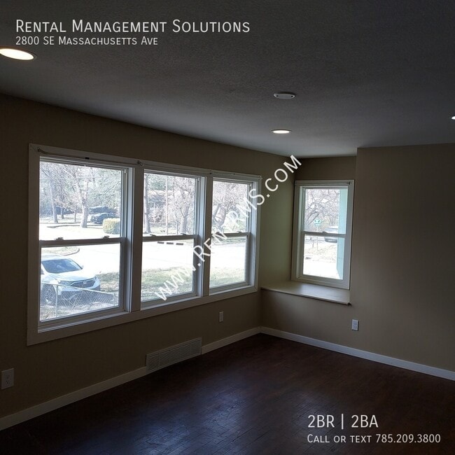 Photo - 2800 SE Massachusetts Ave