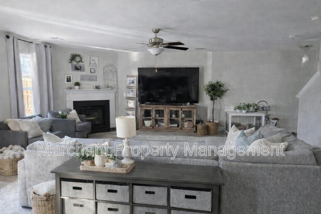 Photo - 109 Bruinen Dr