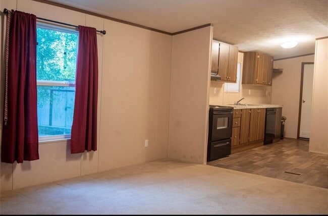 114 Bluebill Bay N